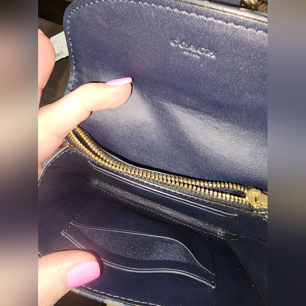 Coach Kleo Wallet Signature Chambray Smooth Leather Buckle Snap Blue Denim - Picture 8 of 10